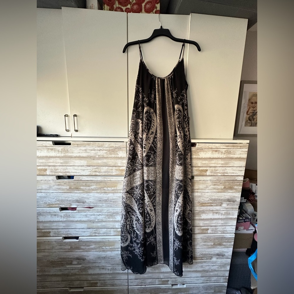 🖤 Express Black Tan Paisley Maxi Dress Large Boho Flowy Sleeveless